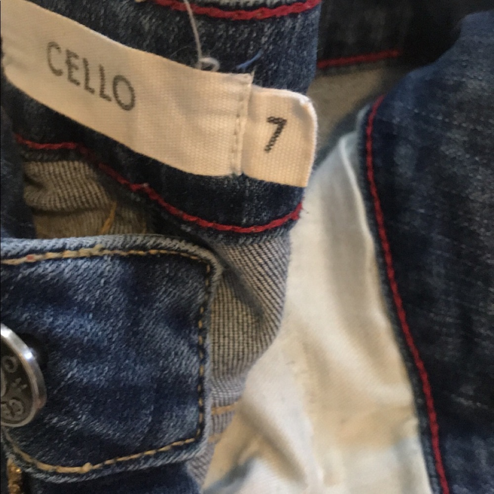Jeans - Picture 2 of 2